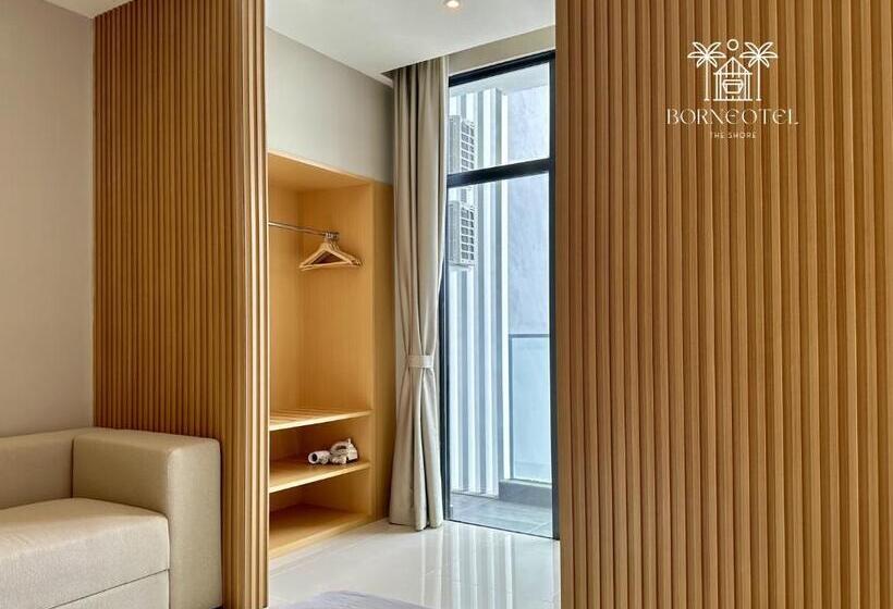 Семейный Номер Вид на Море, Borneotel The Shore Kk By Chg