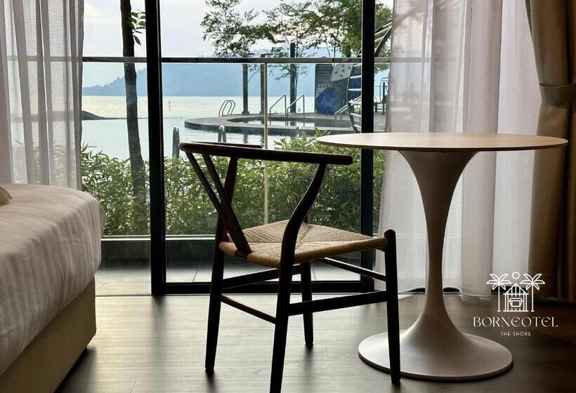Студио Стандарт Вид на Бассейн, Borneotel The Shore Kk By Chg