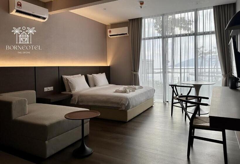 Студио Стандарт Вид на Бассейн, Borneotel The Shore Kk By Chg