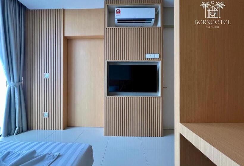 Люкс Superior Вид на Море, Borneotel The Shore Kk By Chg