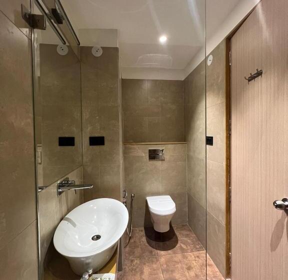 Люкс, Pride Resort, Rajkot