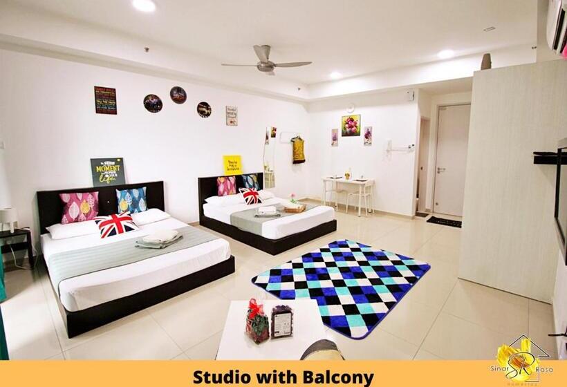 إستديو قياسى مزود بشرفة, Sinar Rasa Homestay At I Soho, I City
