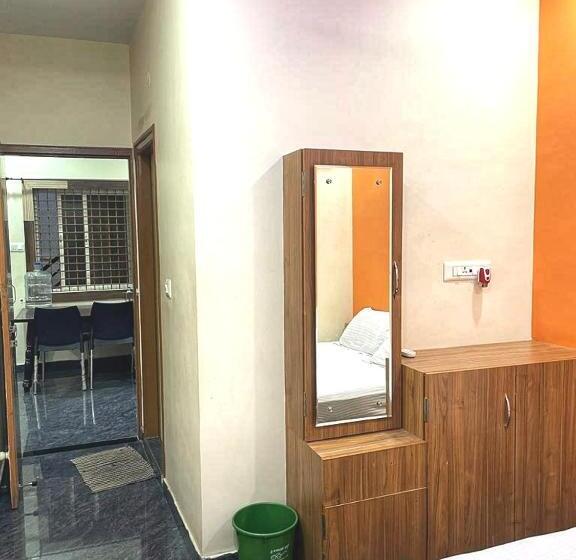 带2个卧室的公寓, Vijayanagara Home Stay