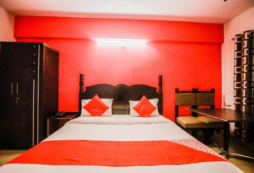 اتاق کلاسیک سه تخته, Oyo Hotel Karani Darshan