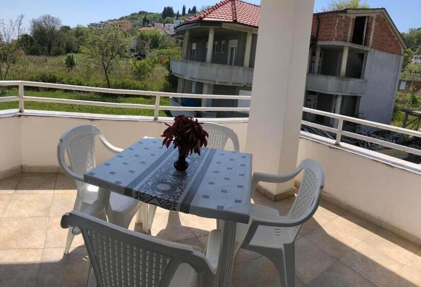 اتاق استاندارد چهار تخته, Guest House Green Garden
