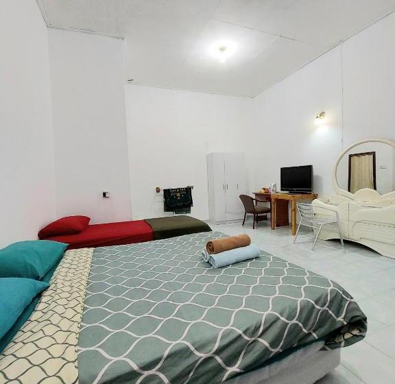 اتاق خانوادگی, Rumah Rehat Qnm Holidays