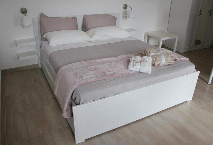 Четырехместный Номер Стандарт, Piccolo Ulivo B&b Salento