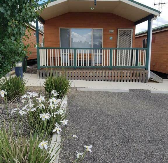 2침실 빌라 (자쿠지 구비), Canberra Carotel Motel
