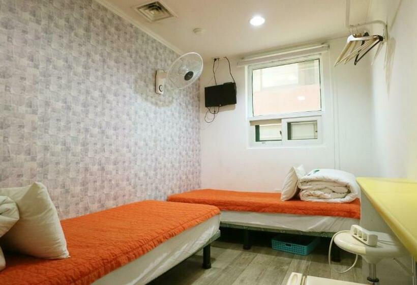 스탠다드 룸 공동 욕실, Hostel Korea Original