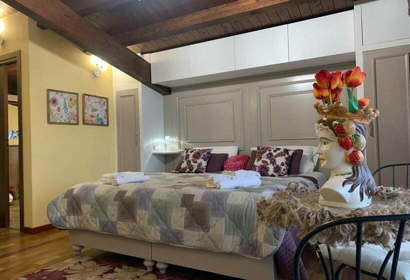 سوئیت جونیور با تراس, B&b Villa Del Sole Relais