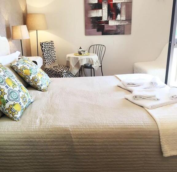 اتاق لوکس, B&b Villa Del Sole Relais