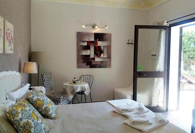 اتاق لوکس, B&b Villa Del Sole Relais