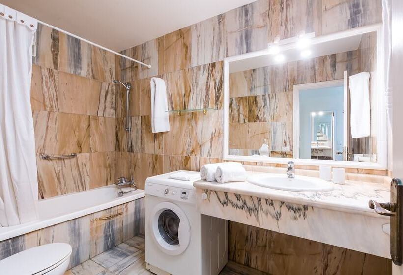 Апартаменты Comfort 2 Спальни, Club Tarahal