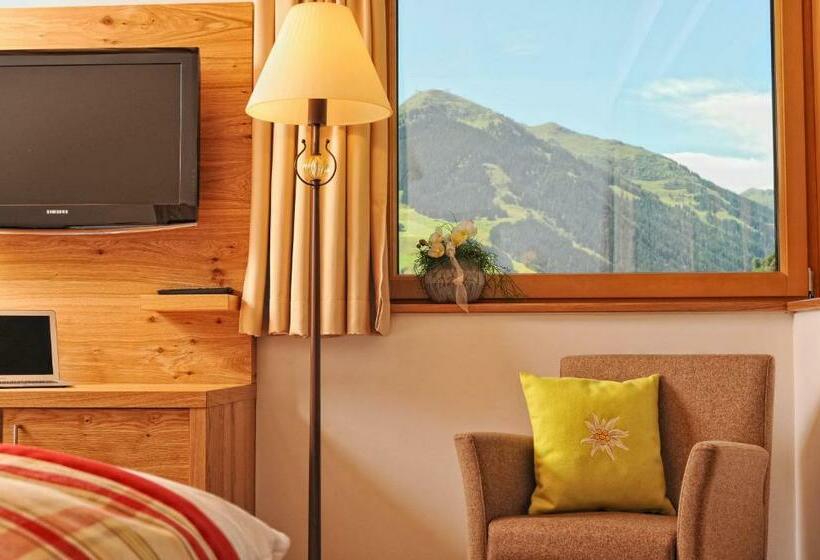 디럭스 룸 산전망, Barbarahof Saalbach