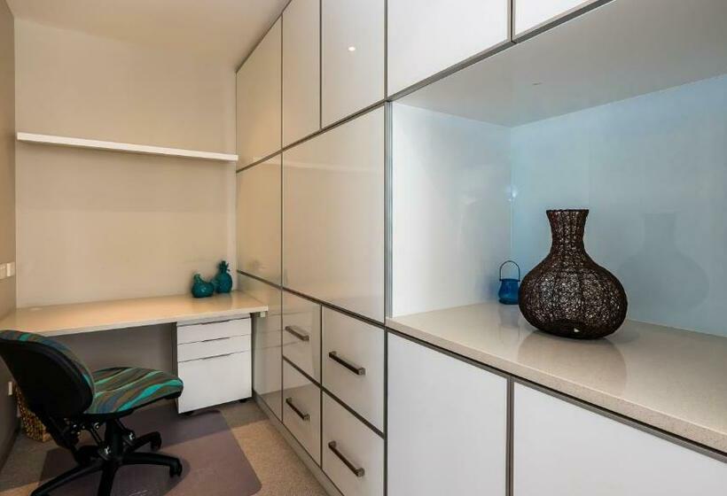 Апартаменты 3 Спальни, White Shells Luxury Apartments