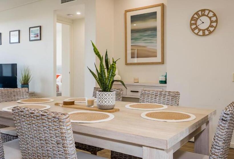 带3个卧室的公寓, White Shells Luxury Apartments