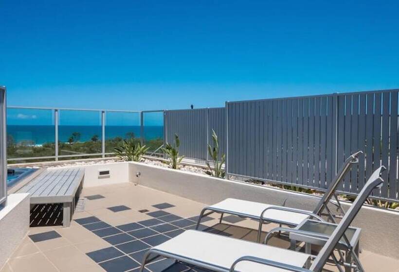Апартаменты 3 Спальни, White Shells Luxury Apartments