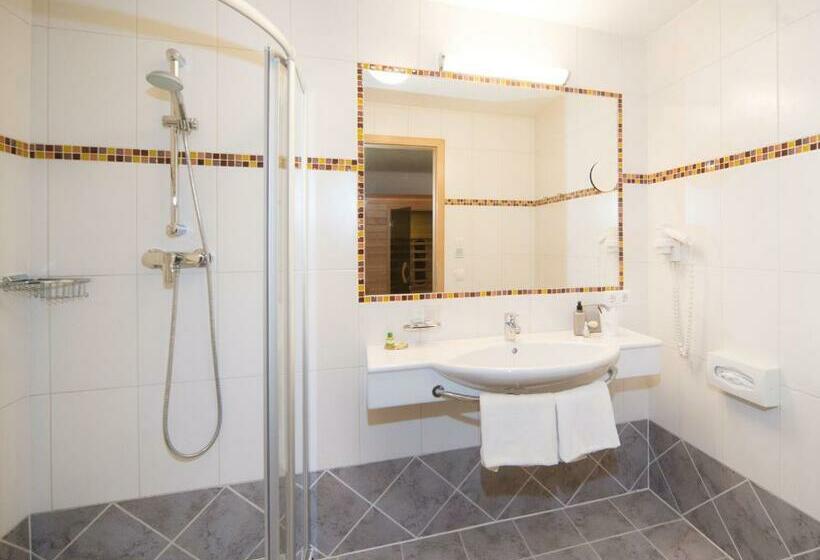 스탠다드 룸, Landhotel Hubengut Bed And Breakfast