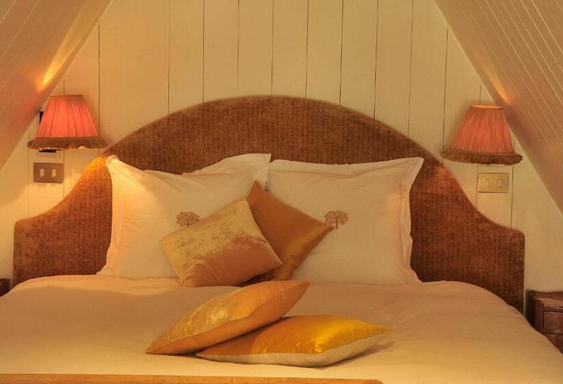 Полулюкс с Видом, Exclusive Suites The Secret Garden