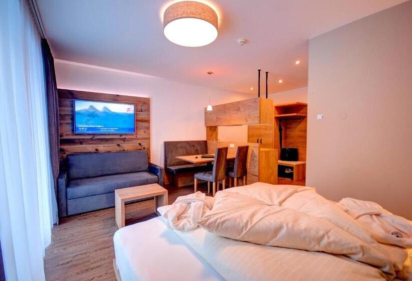 استودیو استاندارد با چشم‌انداز, Mountain Resort M&m