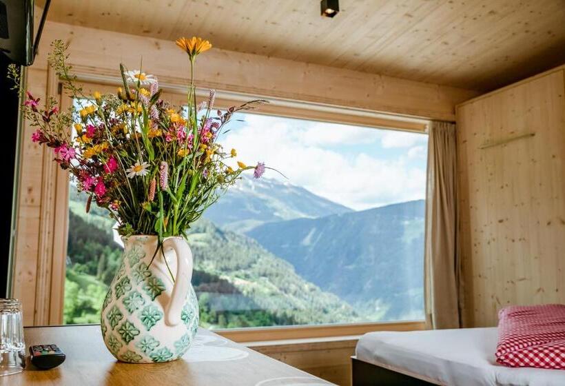 Трехместный Номер Deluxe, Refugio Laudegg
