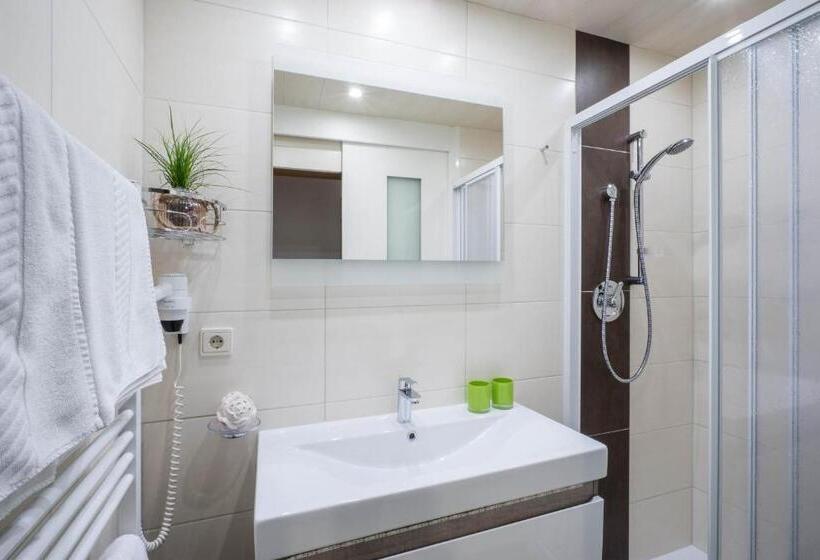 침실 3개 아파트, Aparthotel Gallahaus