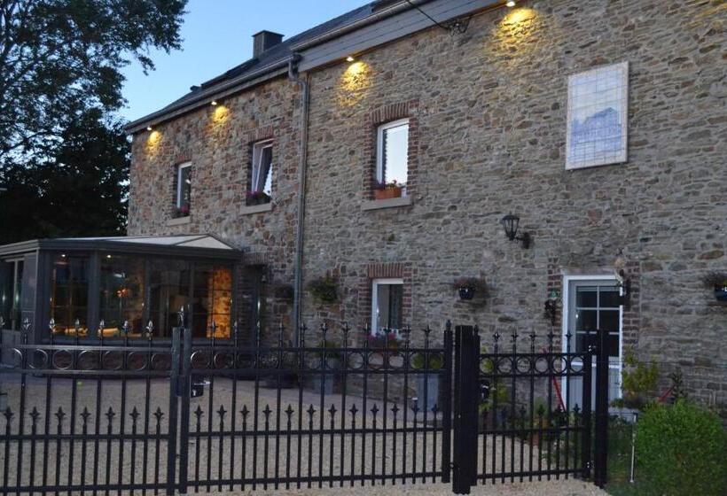 Номер Стандарт Трехместный, B&b La Niouche