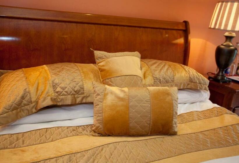 اتاق استاندارد, Evergreen Bed & Breakfast
