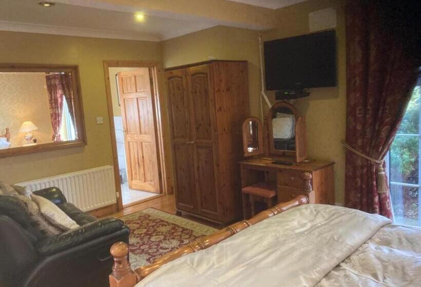 اتاق خانوادگی, Evergreen Bed & Breakfast