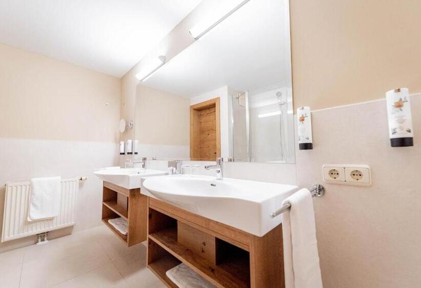 סוויטת ג'וניור, Avita Resort Bad Tatzmannsdorf