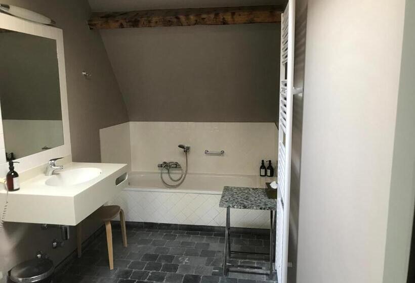 コンフォートトリプルルーム, Het Oud Gemeentehuis De Levensboom