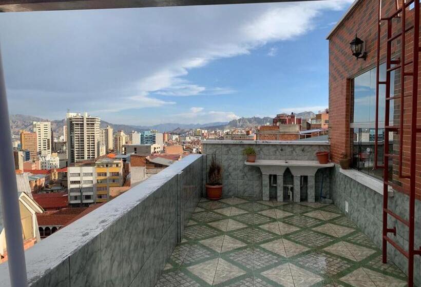 اتاق کلاسیک چهارنفره, Residencial Alta Vista