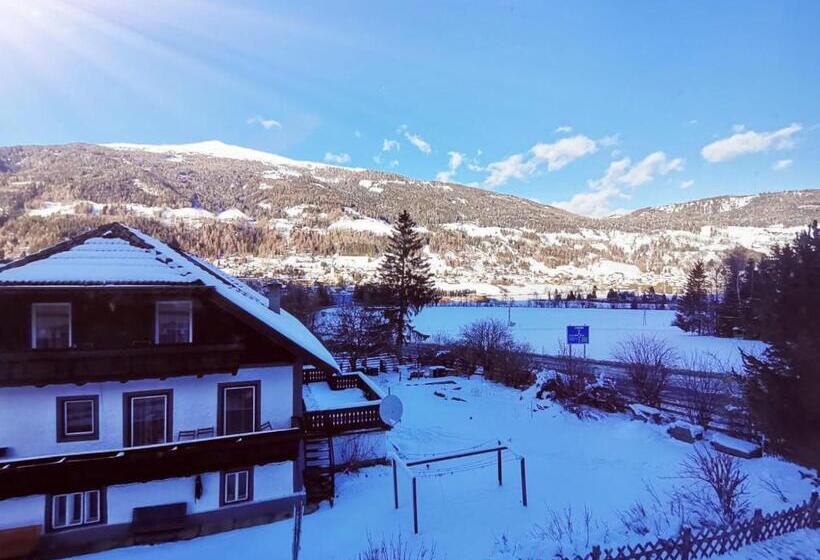 디럭스 룸, Landgasthof Stranachwirt