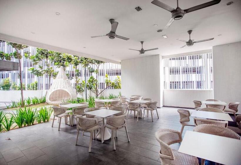 استودیوی استاندارد, 188 Suites Klcc