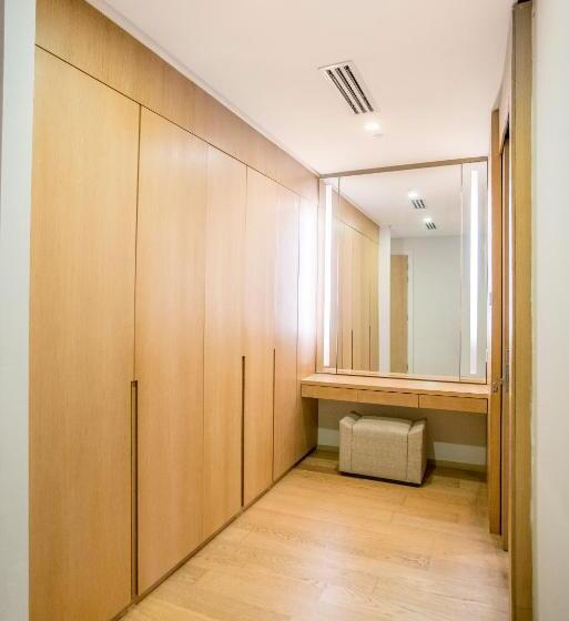 Deluxe Suite King Bed, 188 Suites Klcc