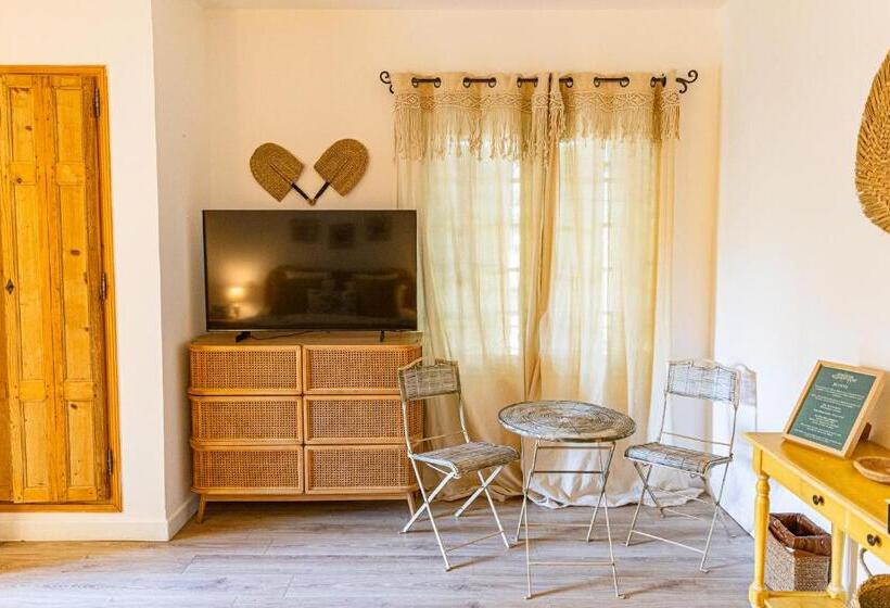 Номер Deluxe, Maison Bournissac