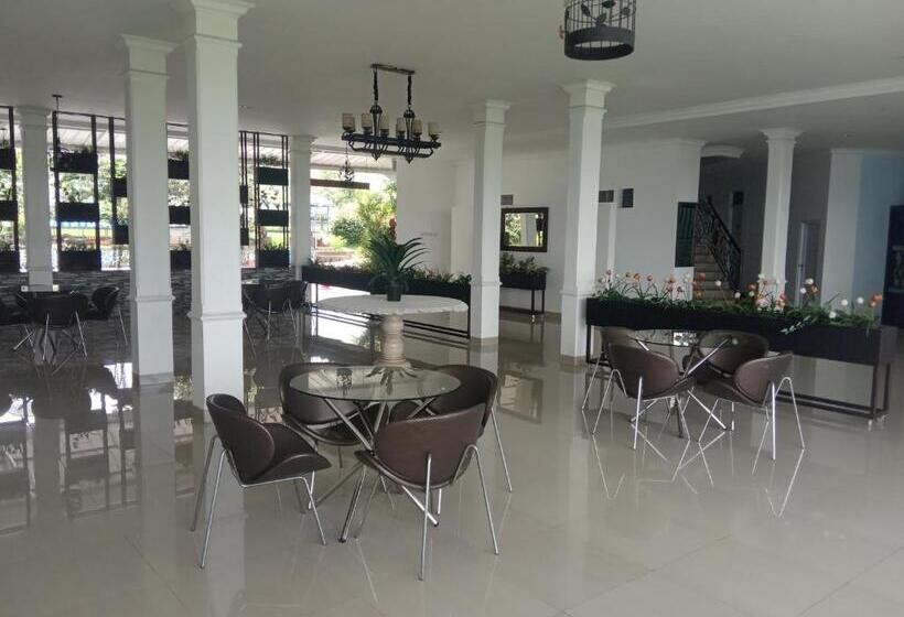 Президентский Люкс, Aries Biru Resort