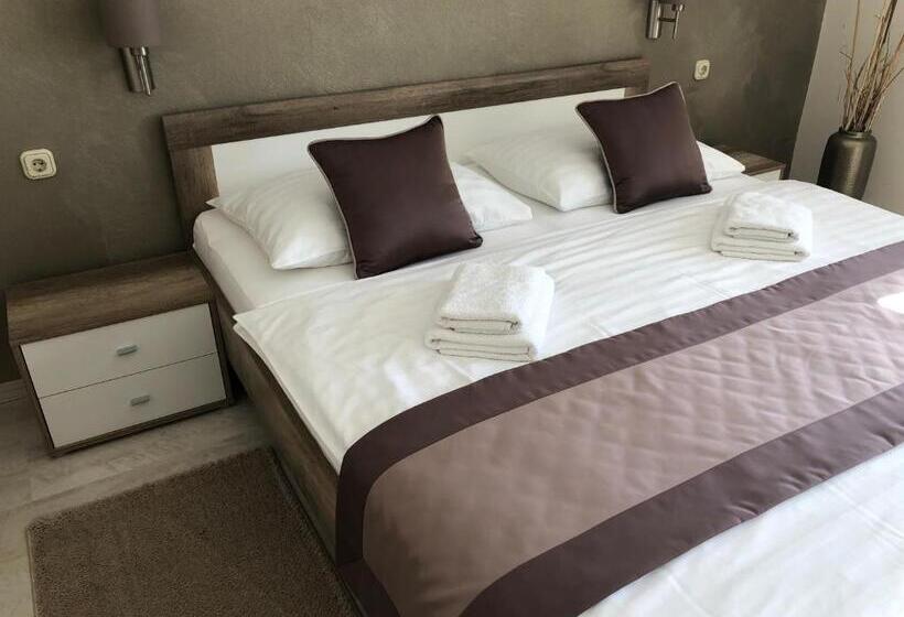 スタンダードルーム, Judit Vendégház