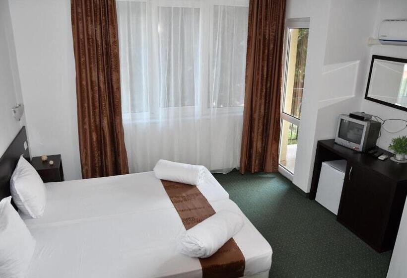 Номер Стандарт, Family нouse  нotel Asai