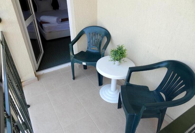 غرفة قياسية, Family нouse  нotel Asai