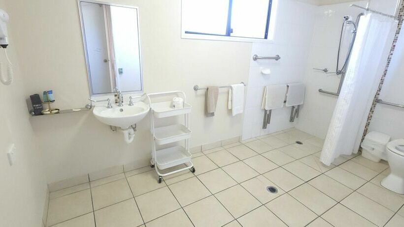身障者適用スタンダードルーム, Charters Towers Motel