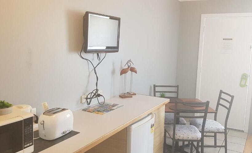 标准间带阳台, Limassol Motel