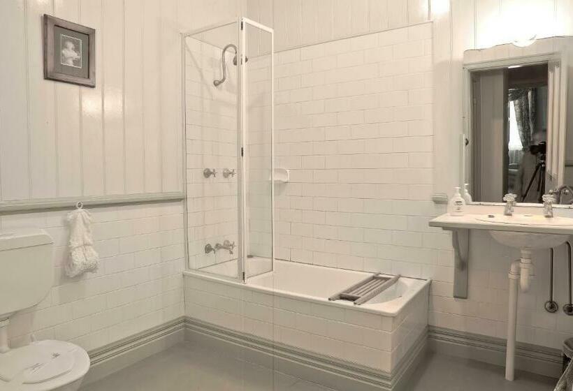 Номер Стандарт, Stay At Tilba