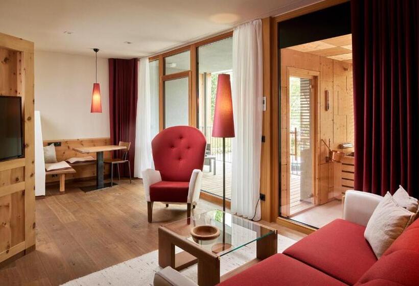 סוויטה, Engels Park