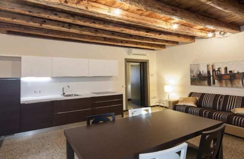 Апартаменты 1 Спальня, Villa Solaris Hotel & Residence