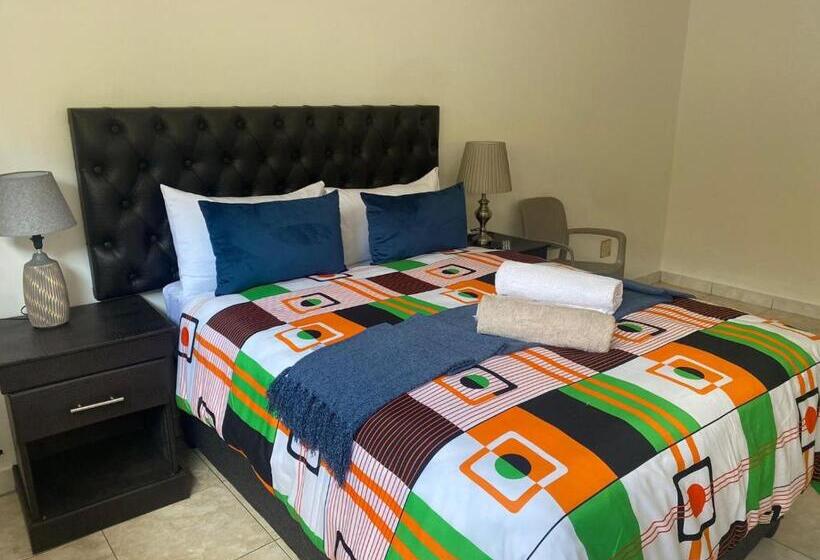 디럭스 룸, Creekside Guest House Middelburg