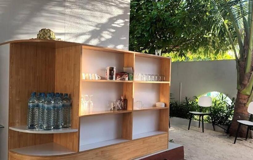 اتاق لوکس, Picturesque Luxury Hotel Close To Beach