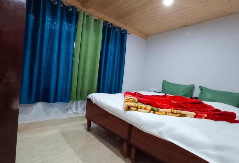 스탠다드 룸, Shiv Shakti Homestay   Near Isbt, Bypass Mc Parking, Hpu, And Advance Study