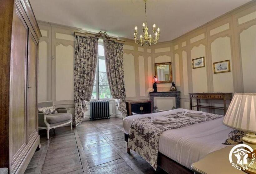 Номер Deluxe, Chateau De La Giraudais