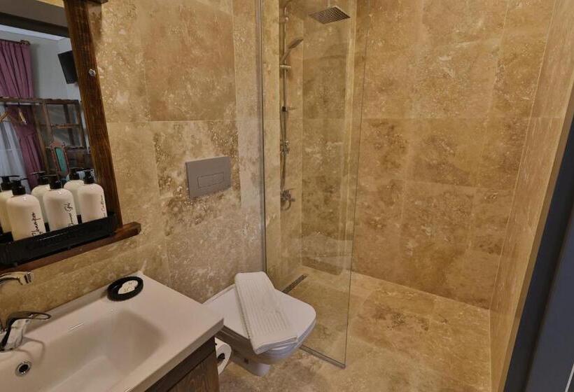 Номер Deluxe с Балконом, Yellow Stone House